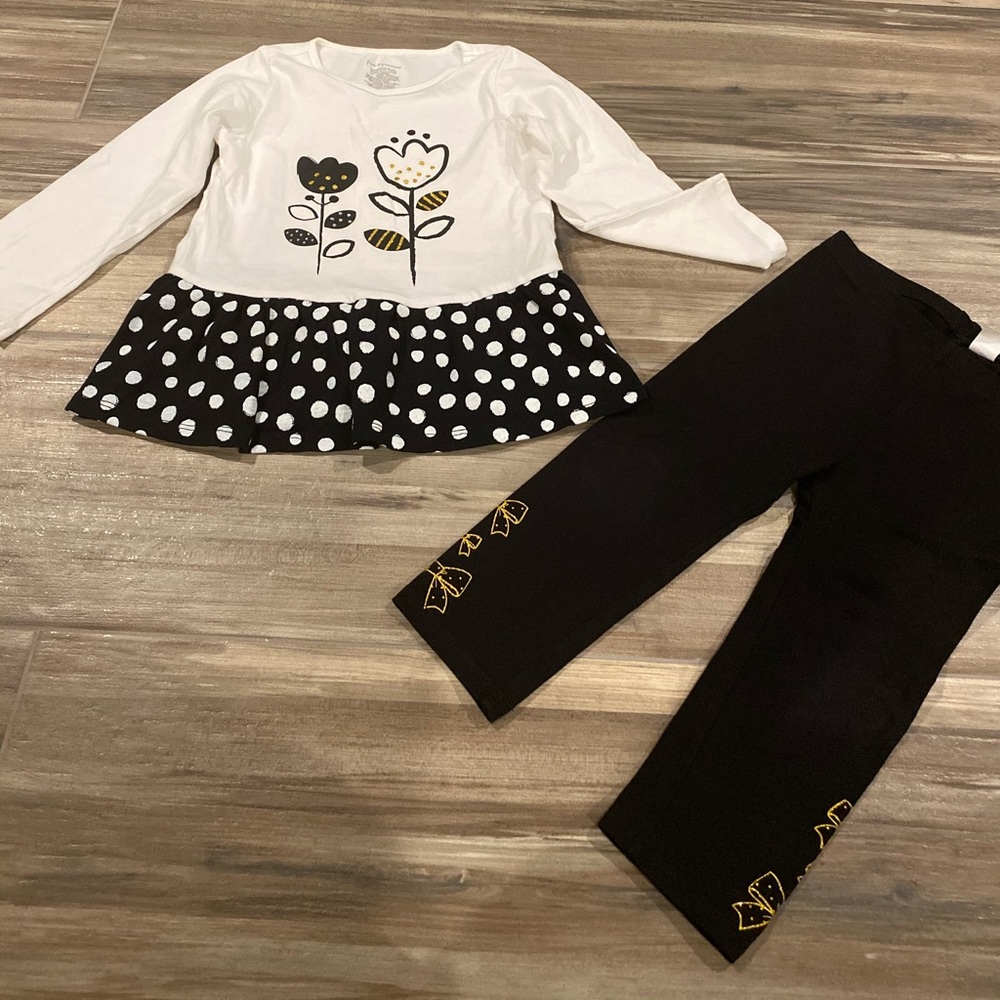 Little Girl Clothing